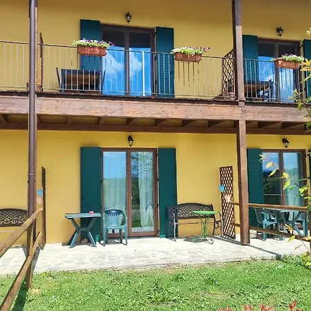 B&B Casale Del Valla Agri Naturista 스피노몬페라토